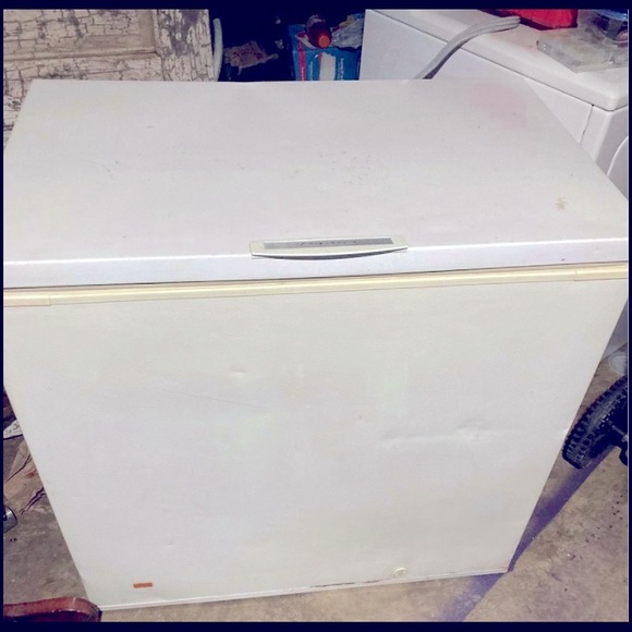 Frigidaire deep freeze